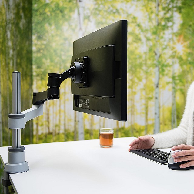 R-GO ZEPHER 4 MONITORARM