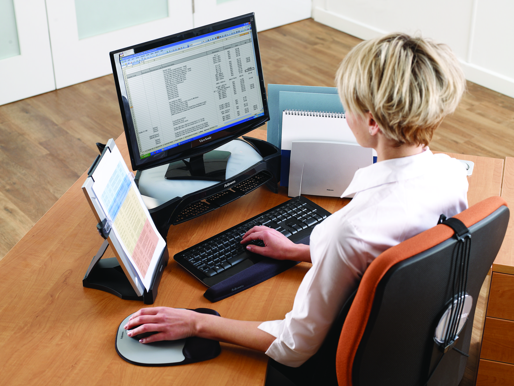 FELLOWES MONITOR RISER PLUS SMART SUIT