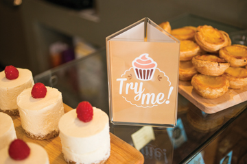 FOLDERHOUDER 3-ZIJDIG A6